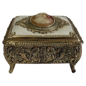 Vintage Ornate Silver Jewelry Box